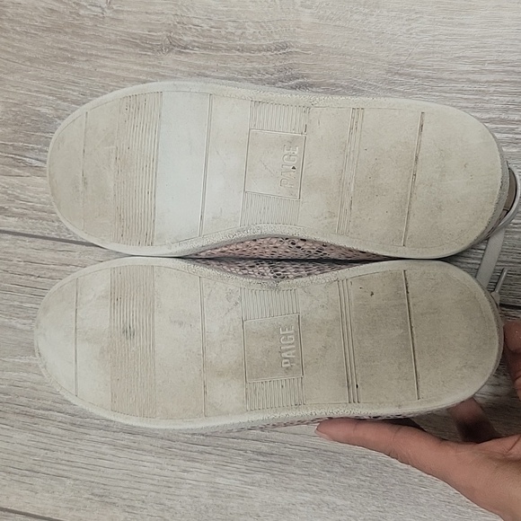 PAIGE Amy Sneakers Metallic Snake Printed Leather Size 10 - Picture 10 of 10